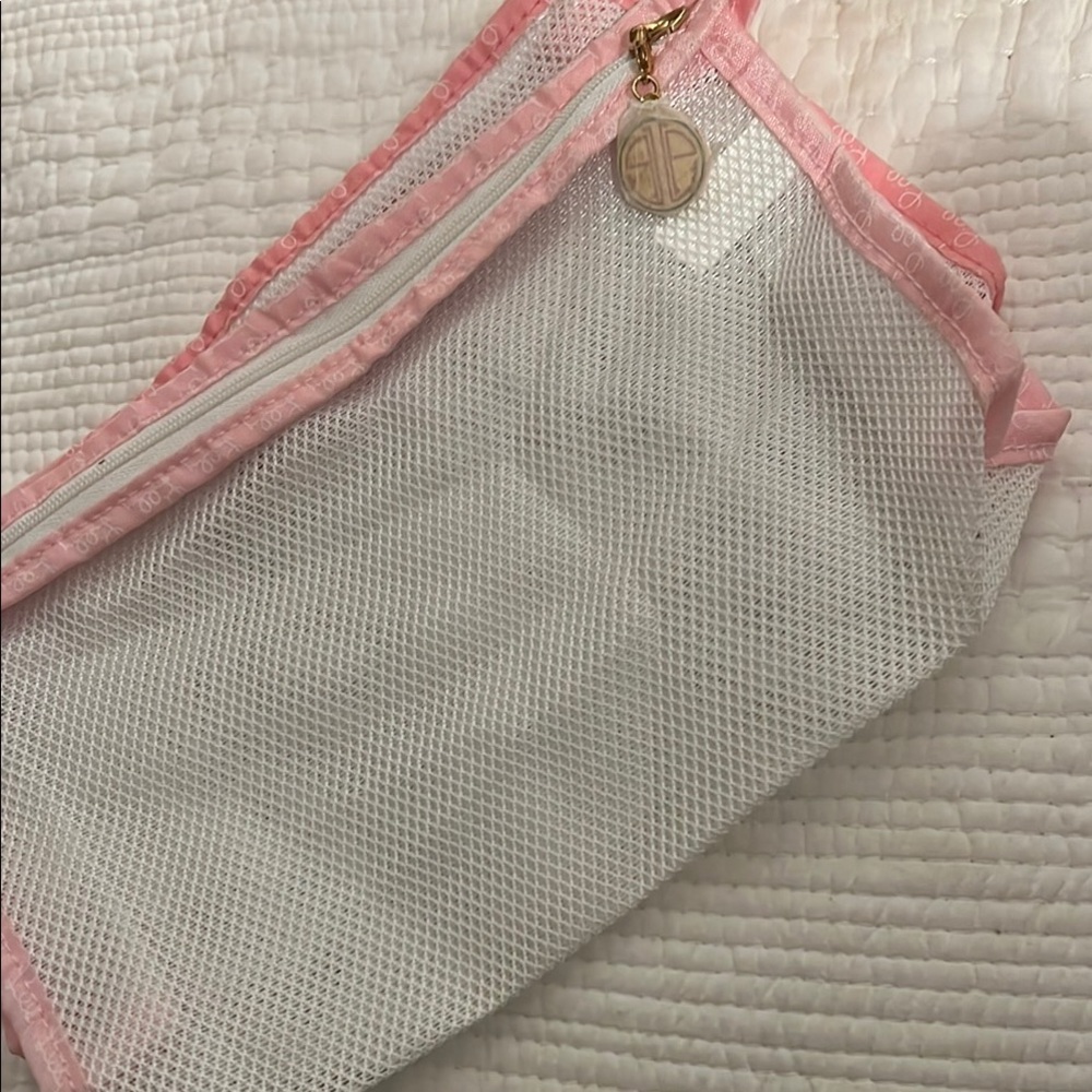 NEW 3 Lilly Pulitzer Pink and White Mesh Swimsuit pouches